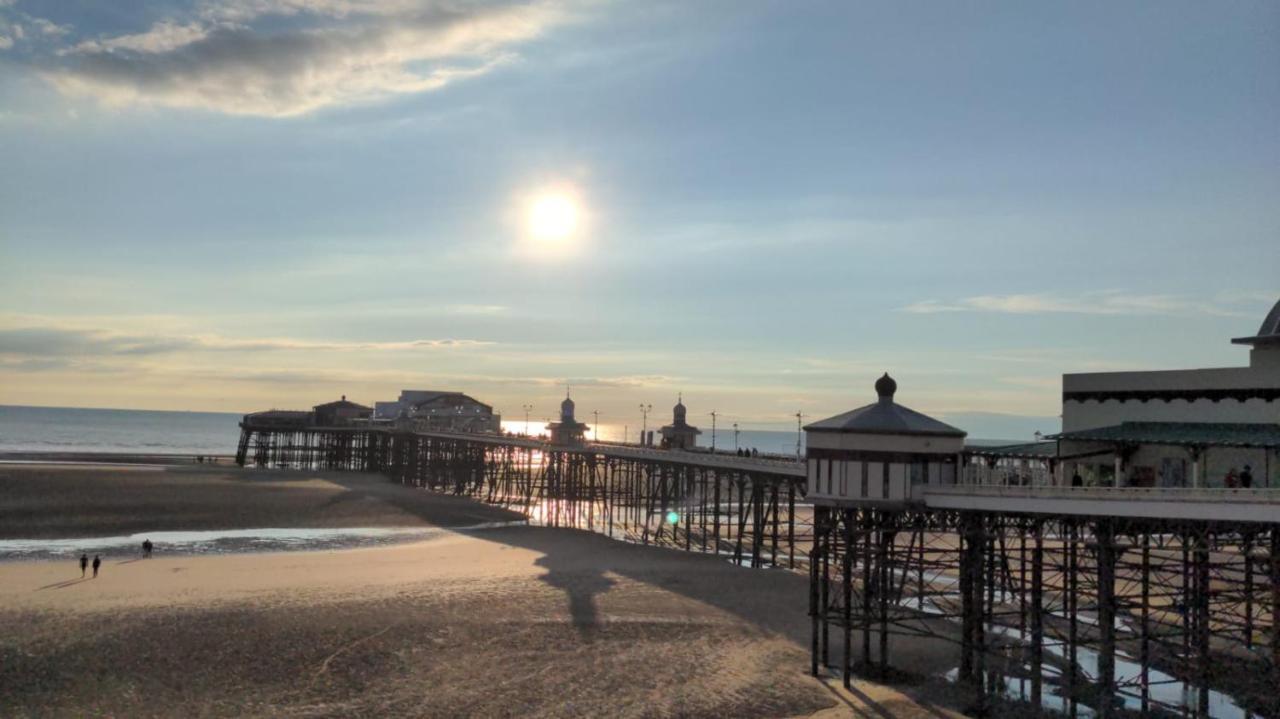 The Winter Garden Suites Blackpool Eksteriør bilde